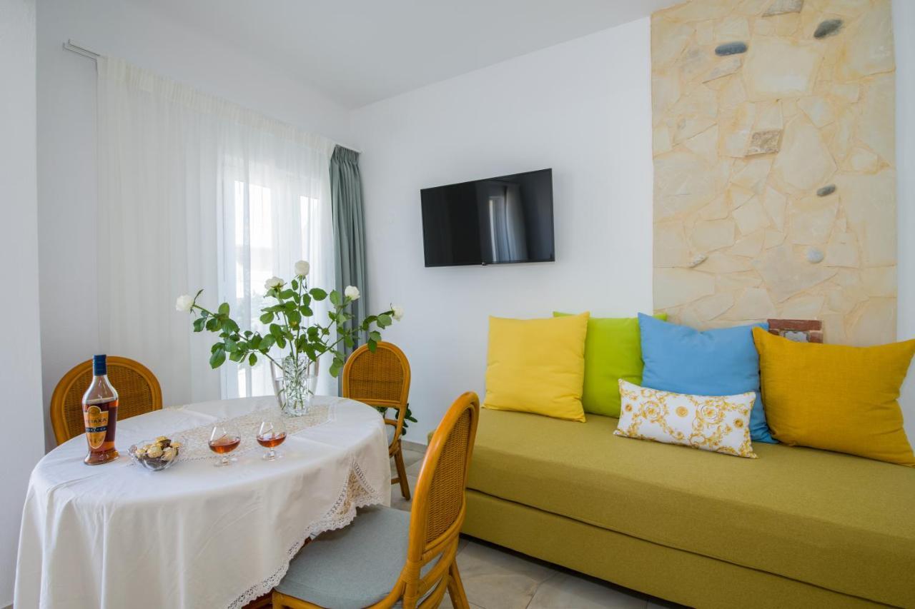 Lucky Suites (Adults Only) Retimno Zewnętrze zdjęcie
